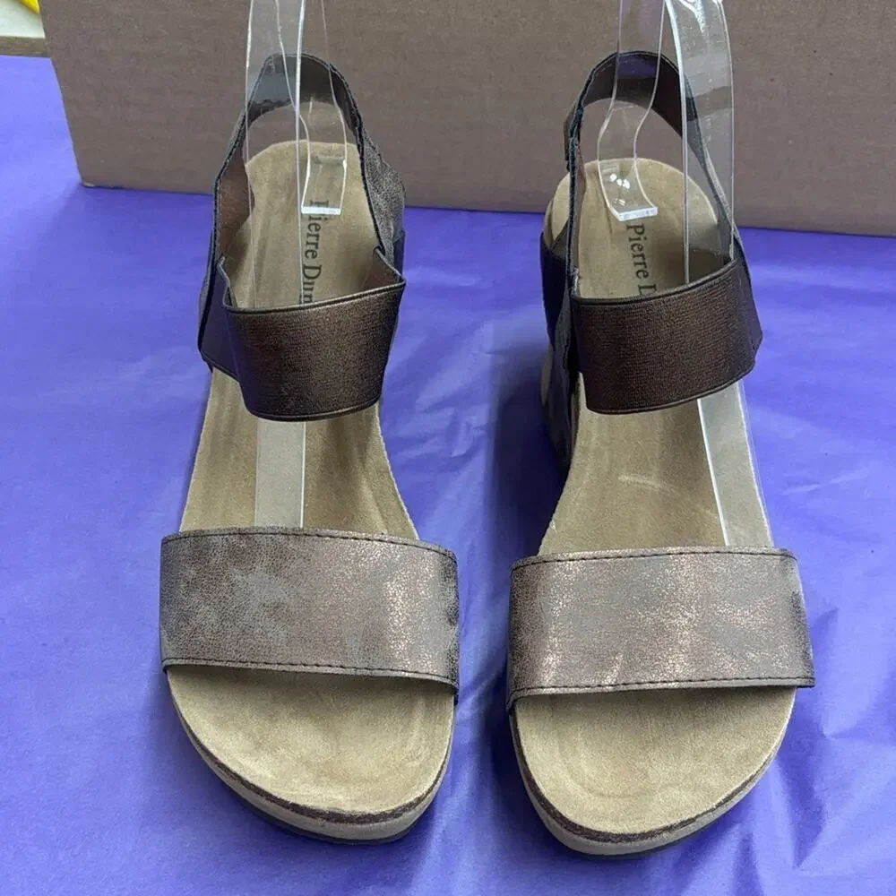 Pierre Dumas Hester-1 Women's Metallic Brown Platform Sandal Wedges Size 10